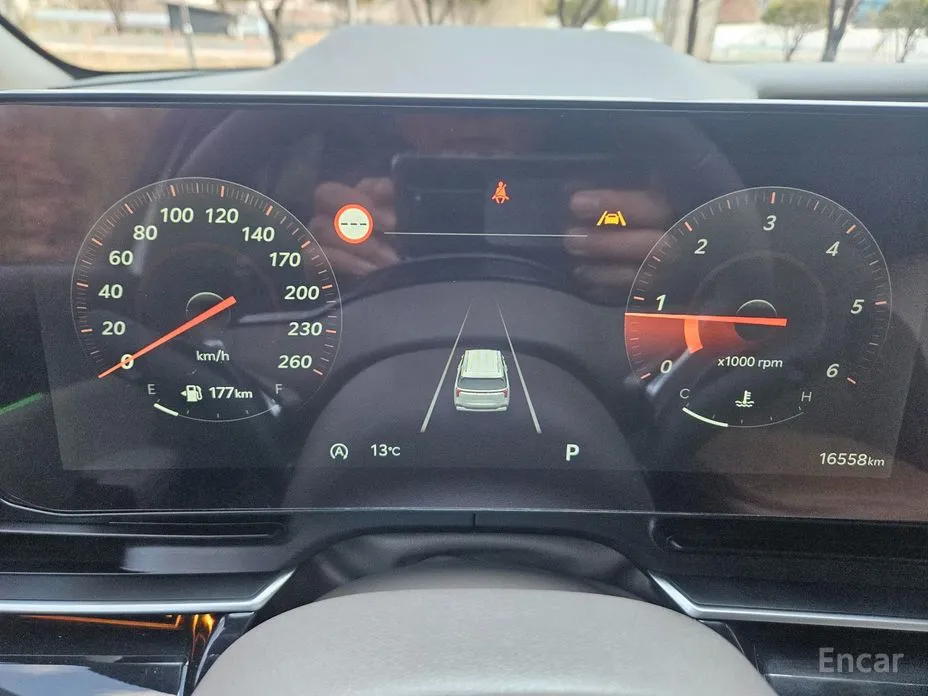 Фото 8 - Kia Carnival