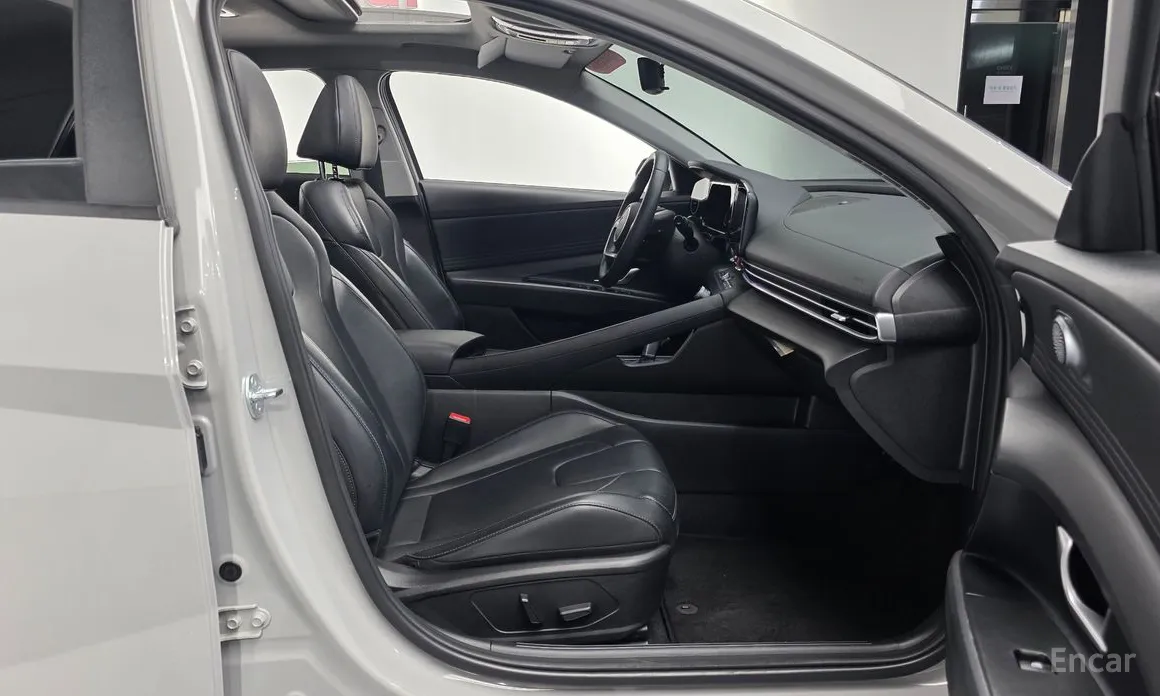 Hyundai Avante 2023 1.6
