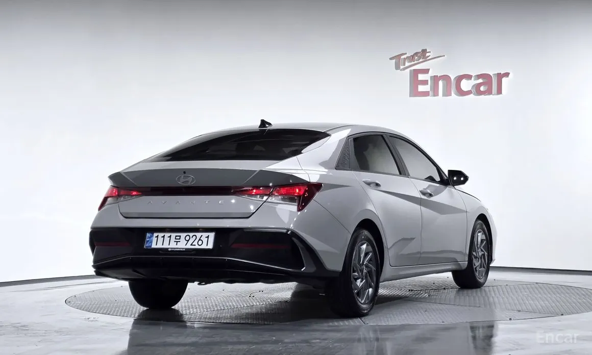 Hyundai Avante 2023 1.6