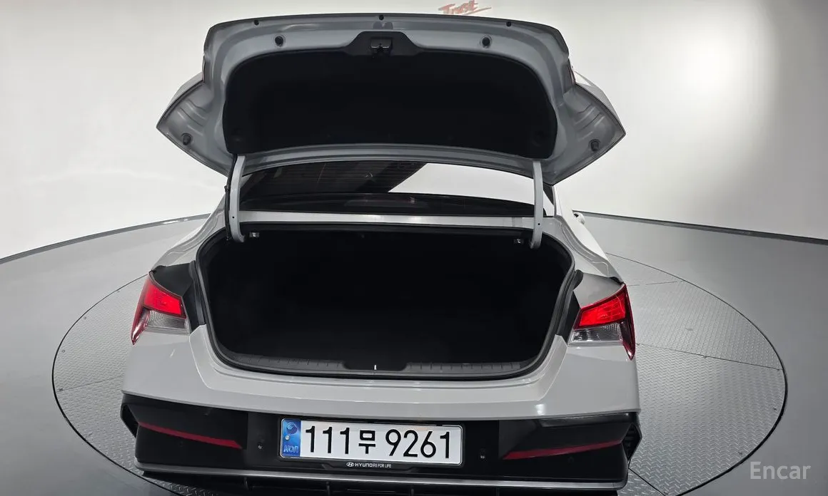 Hyundai Avante 2023 1.6