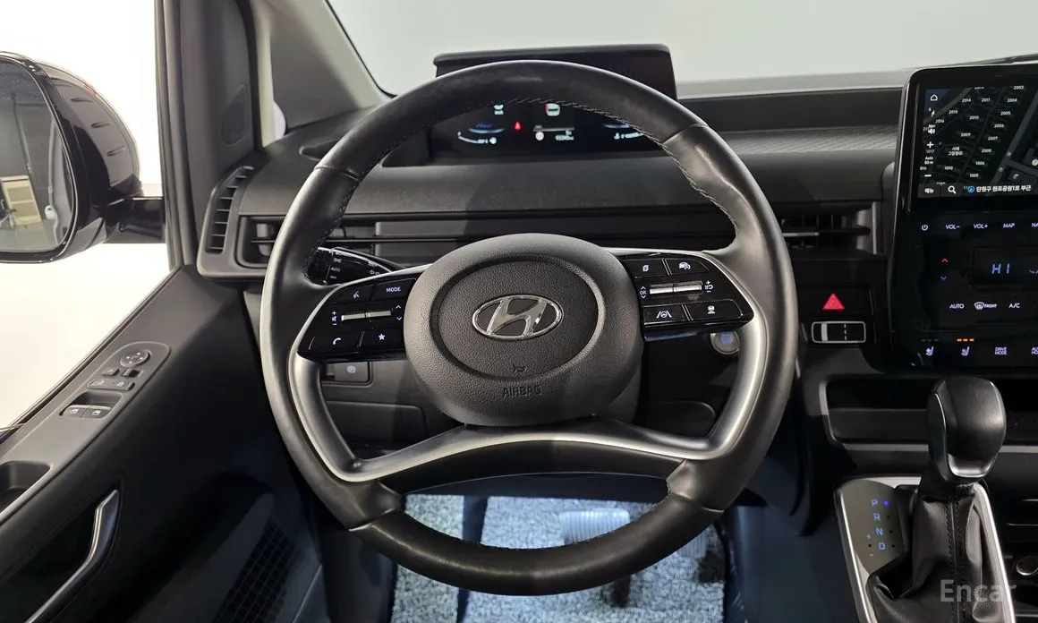 Фото 13 - Hyundai Staria