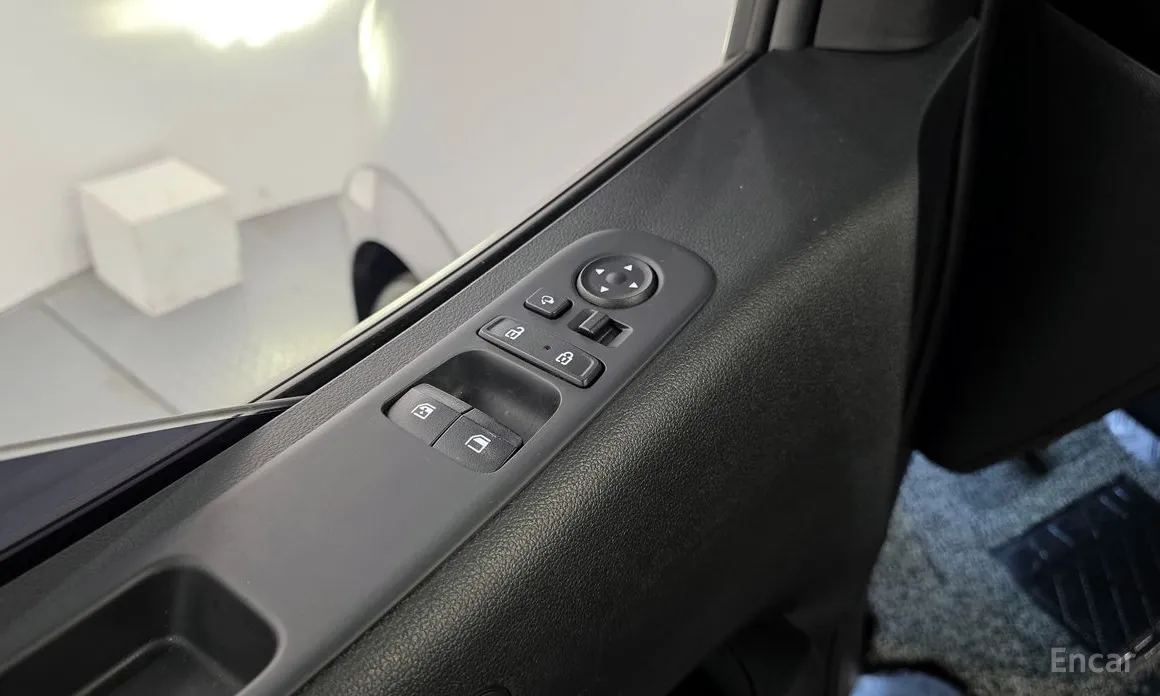 Фото 14 - Hyundai Staria