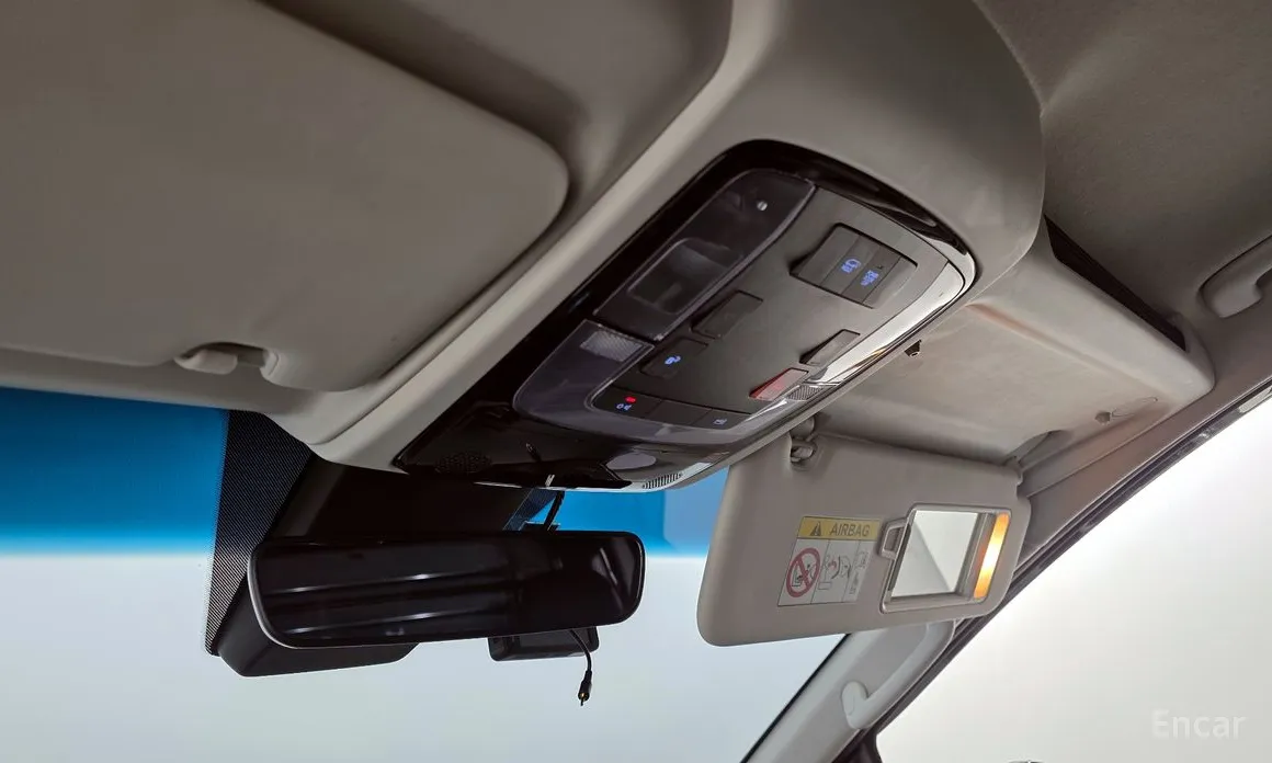 Фото 18 - Hyundai Staria