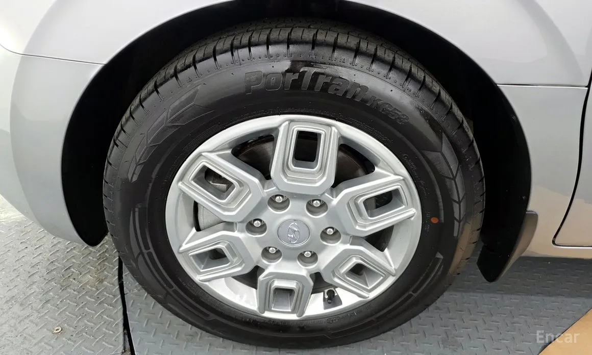 Фото 5 - Hyundai Staria