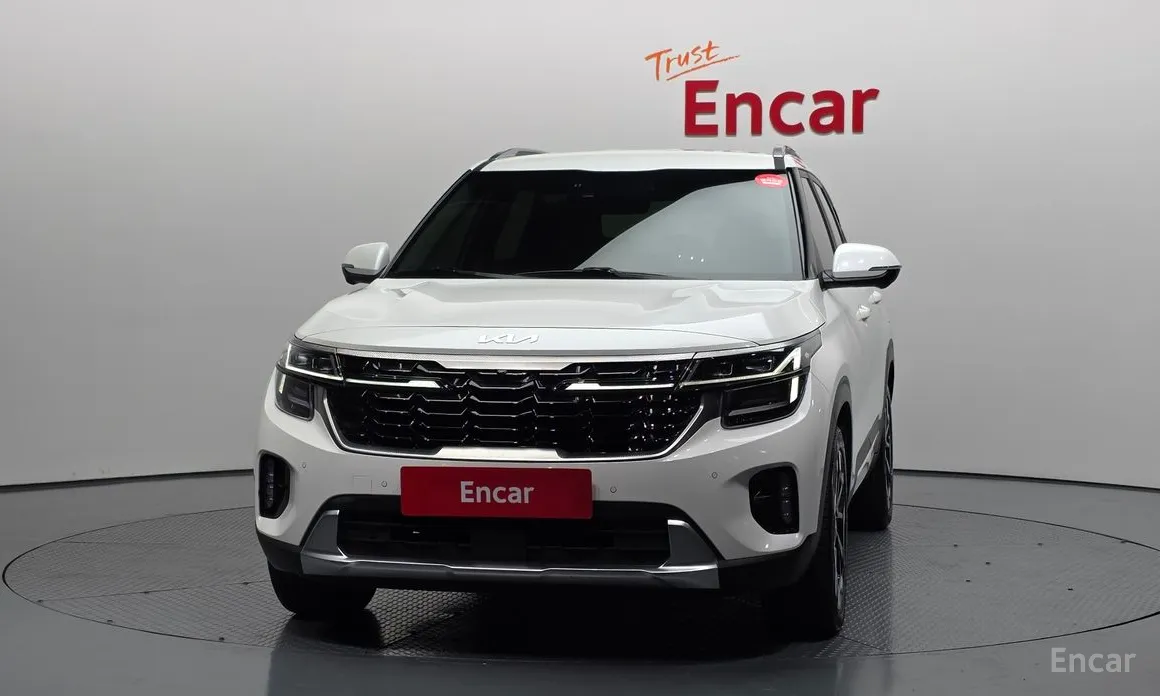 Фото 3 - Kia Seltos