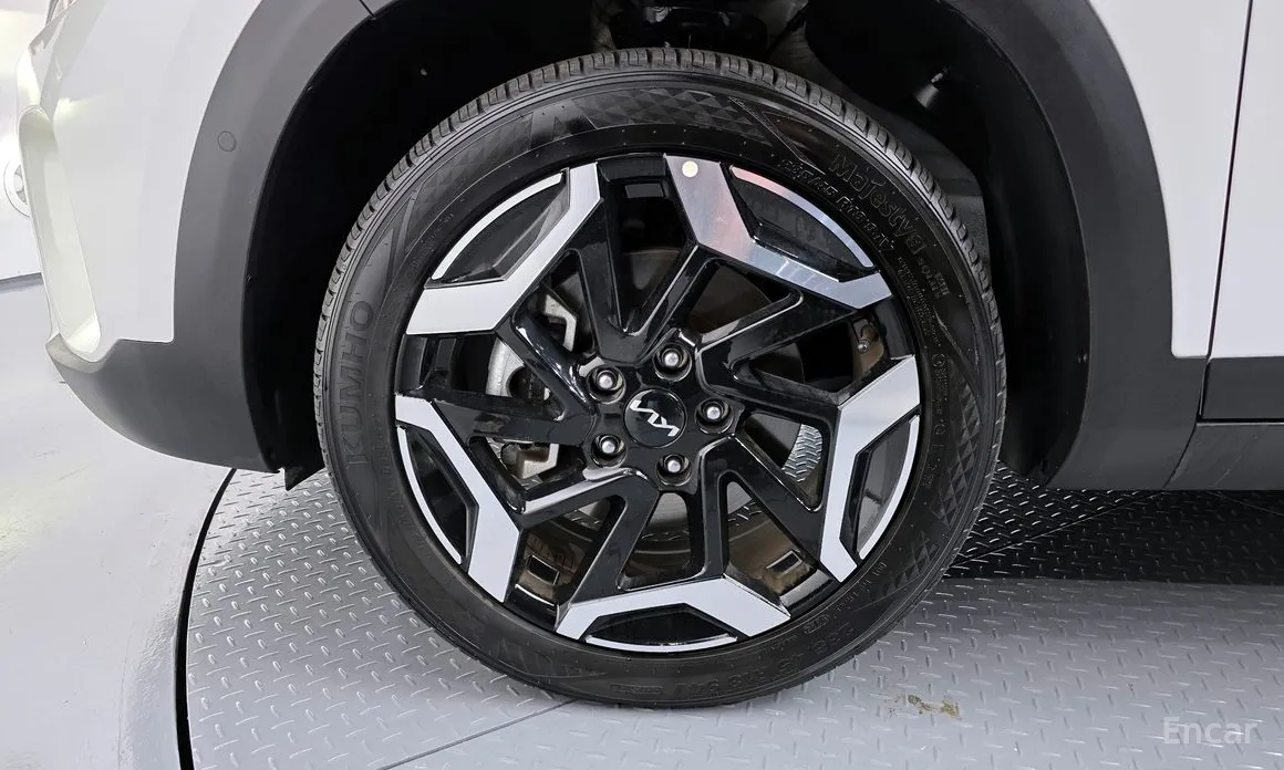 Фото 5 - Kia Seltos