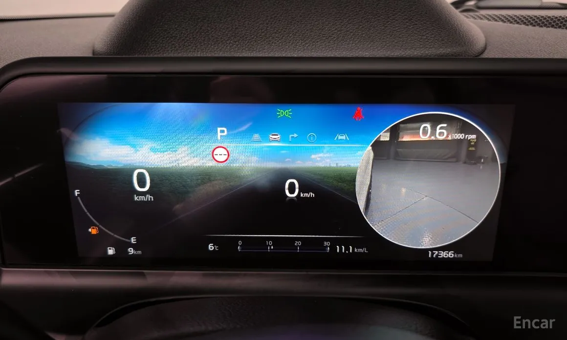 Фото 8 - Kia Seltos