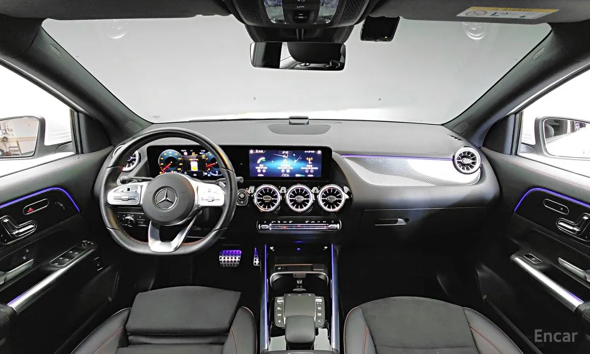 Фото 6 - Mercedes-Benz GLA-Class