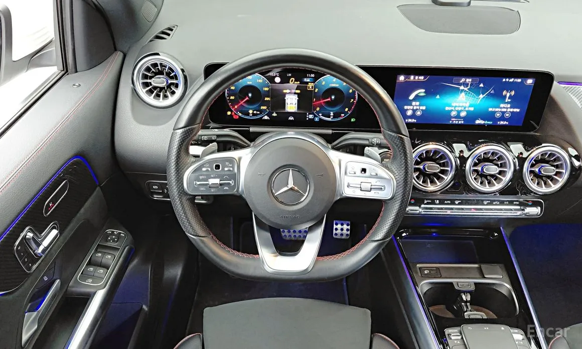 Фото 7 - Mercedes-Benz GLA-Class
