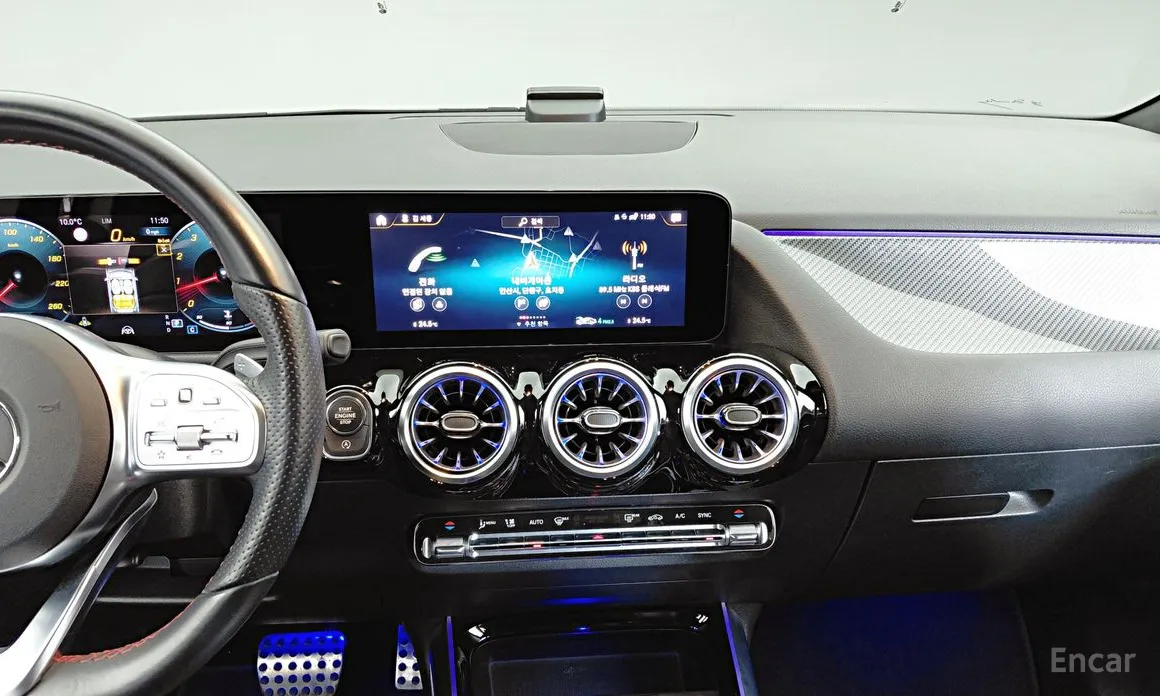 Фото 8 - Mercedes-Benz GLA-Class