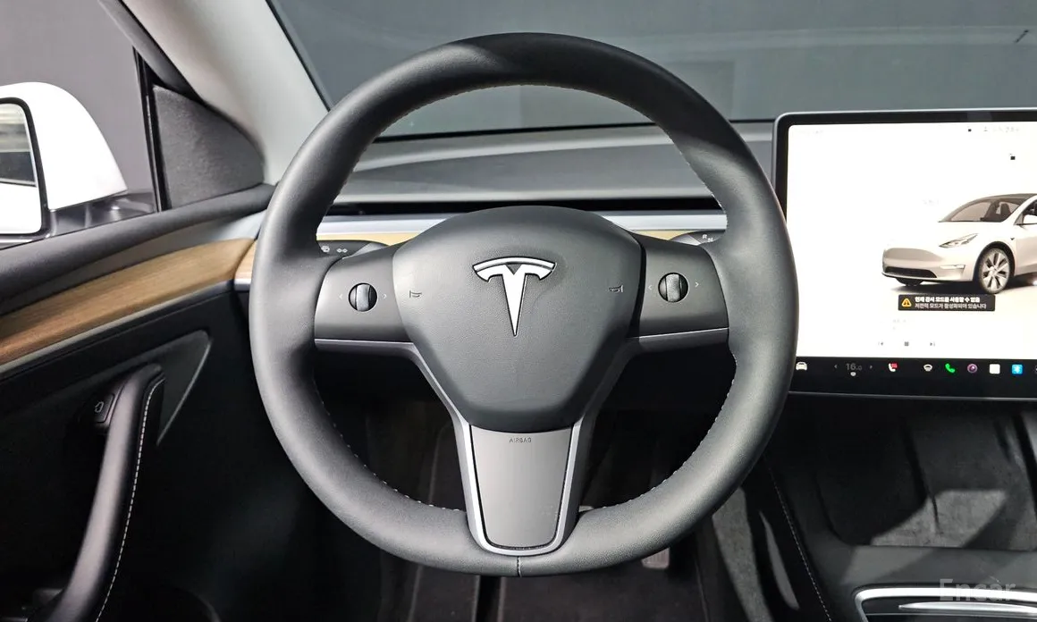 Фото 11 - Tesla Model Y