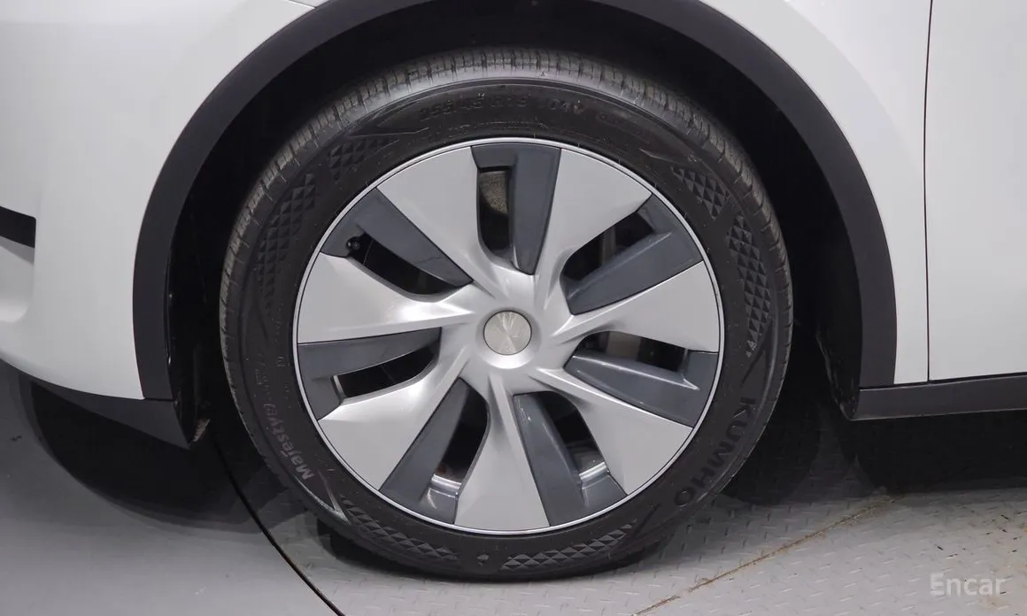 Фото 5 - Tesla Model Y