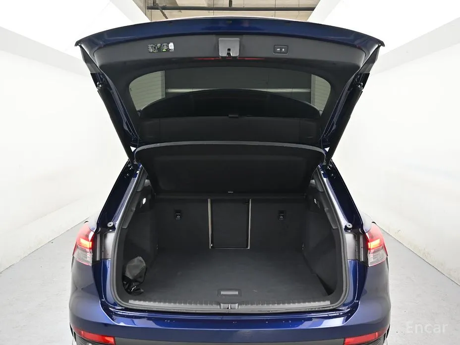 Фото 20 - Audi Q4 e-tron