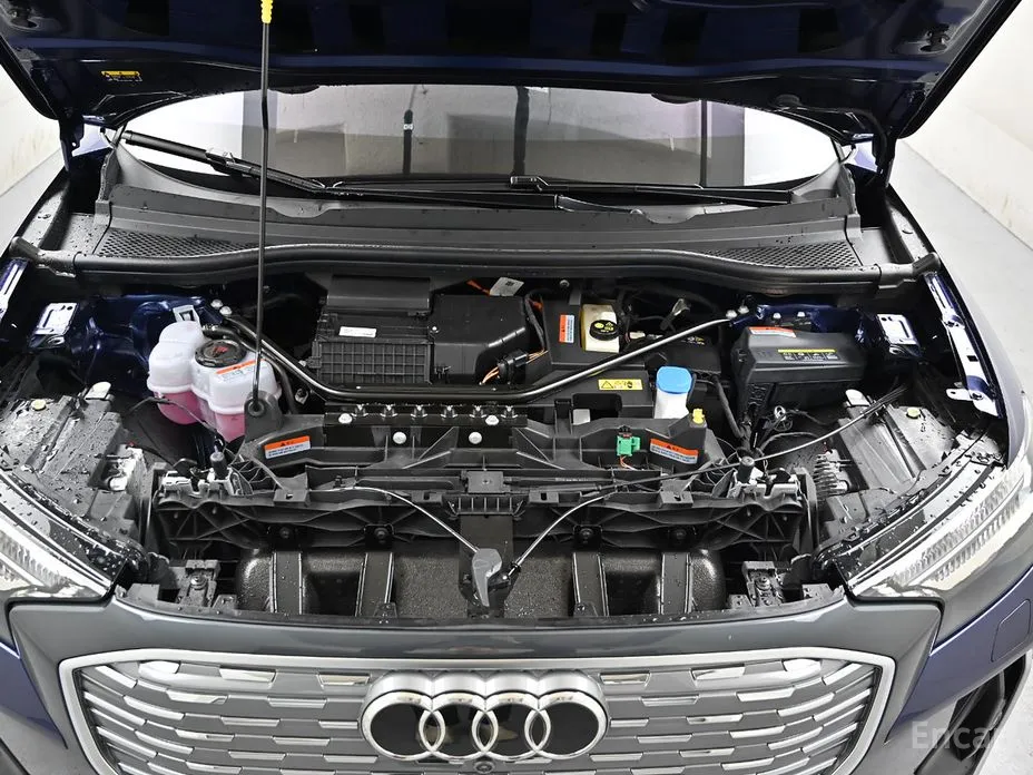 Фото 6 - Audi Q4 e-tron