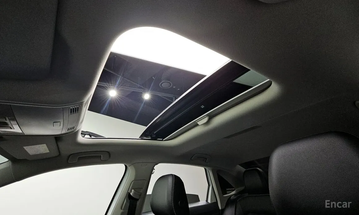 Photo 20 - Volkswagen Jetta