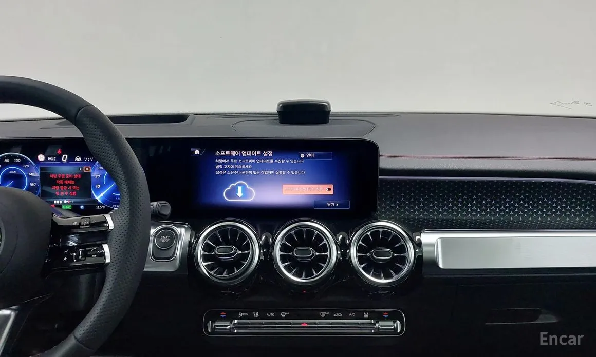 Фото 16 - Mercedes-Benz EQB