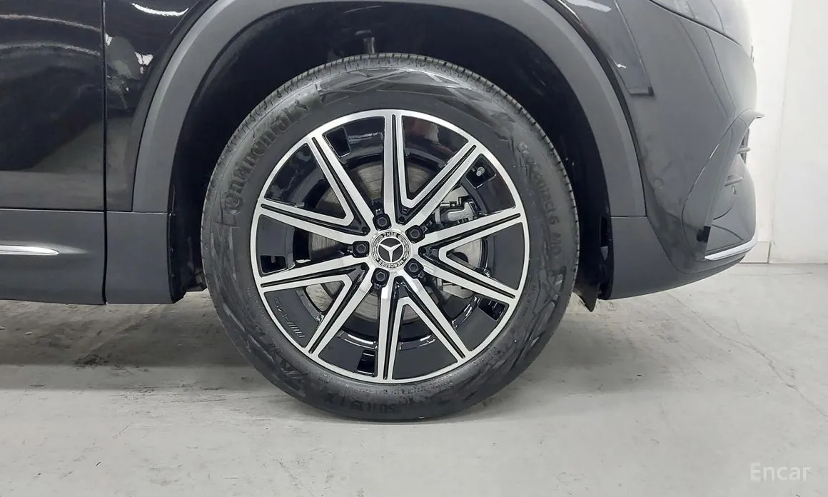 Фото 5 - Mercedes-Benz EQB