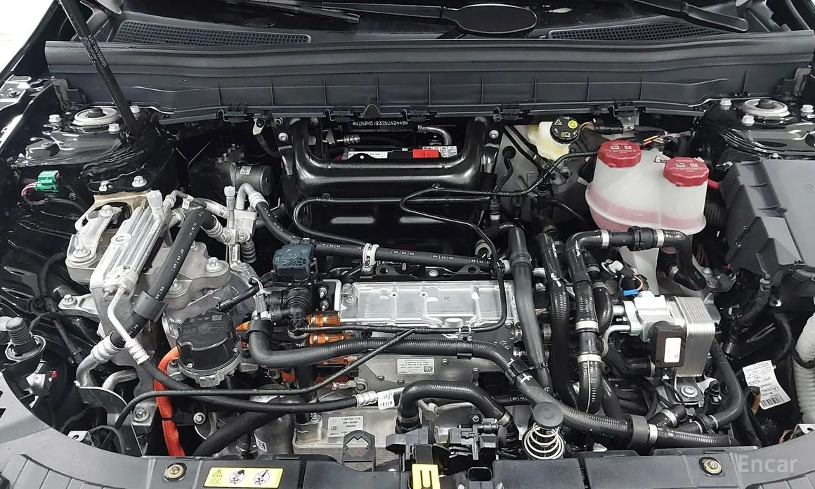 Фото 6 - Mercedes-Benz EQB