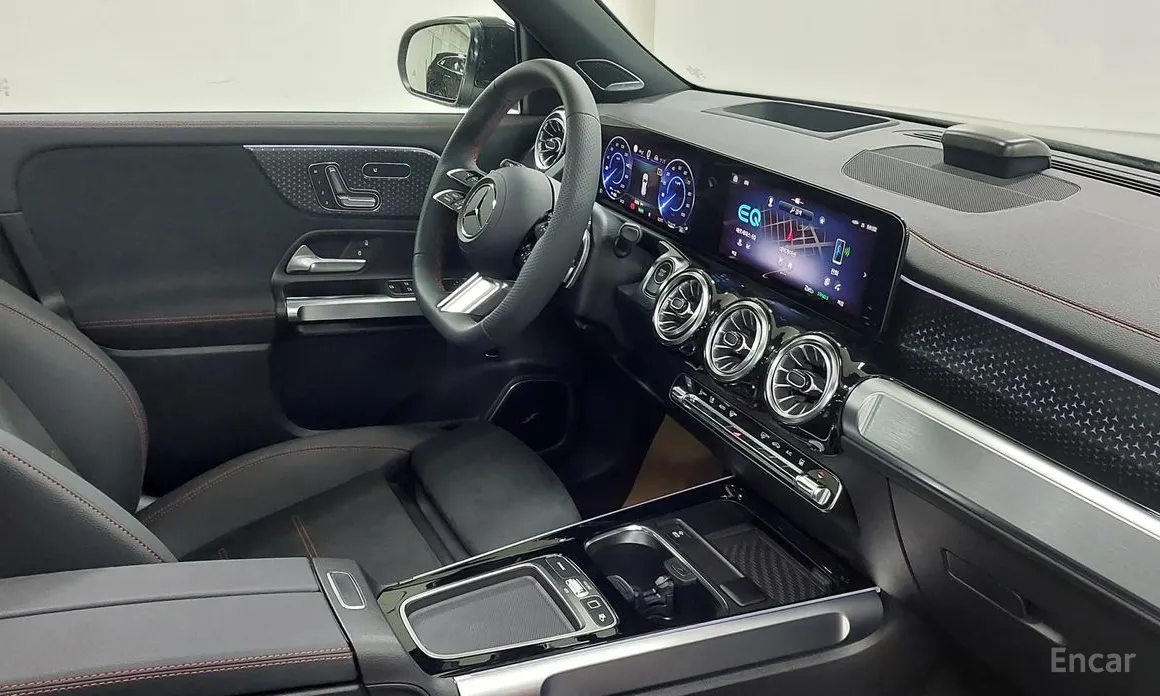 Фото 9 - Mercedes-Benz EQB