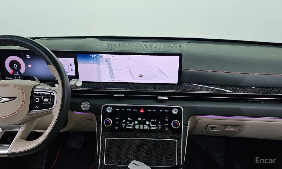 Фото 14 - Genesis GV80