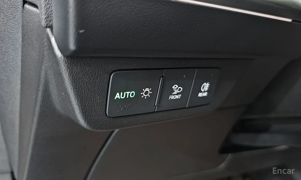 Фото 13 - Audi Q4 e-tron