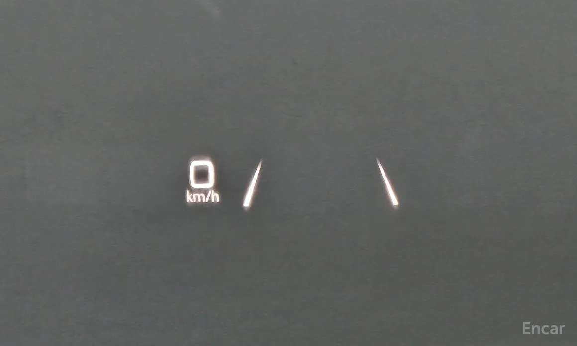 Фото 14 - Audi Q4 e-tron