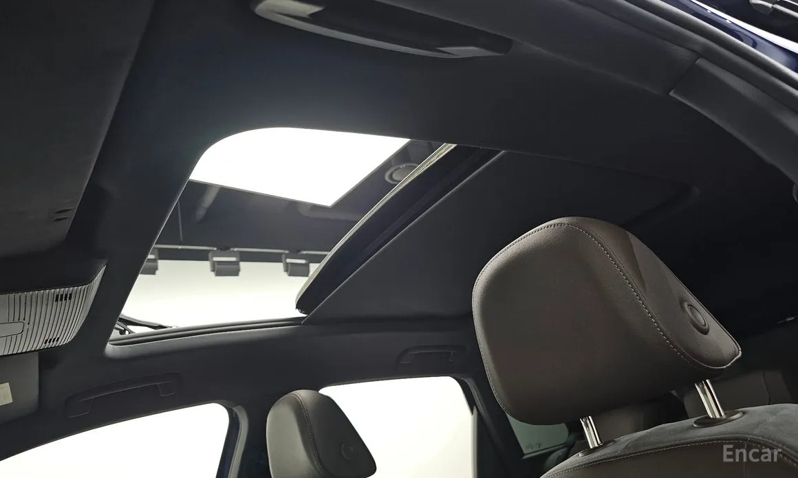 Фото 19 - Audi Q4 e-tron