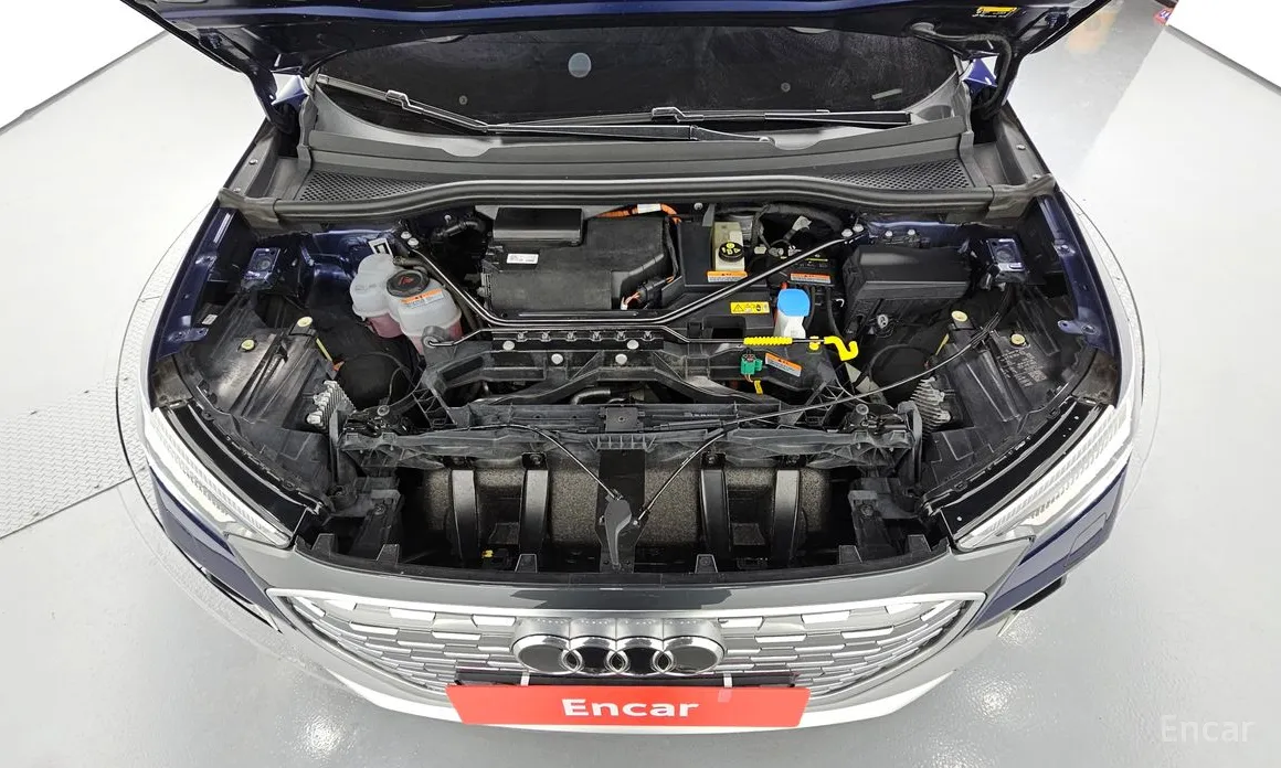 Фото 6 - Audi Q4 e-tron