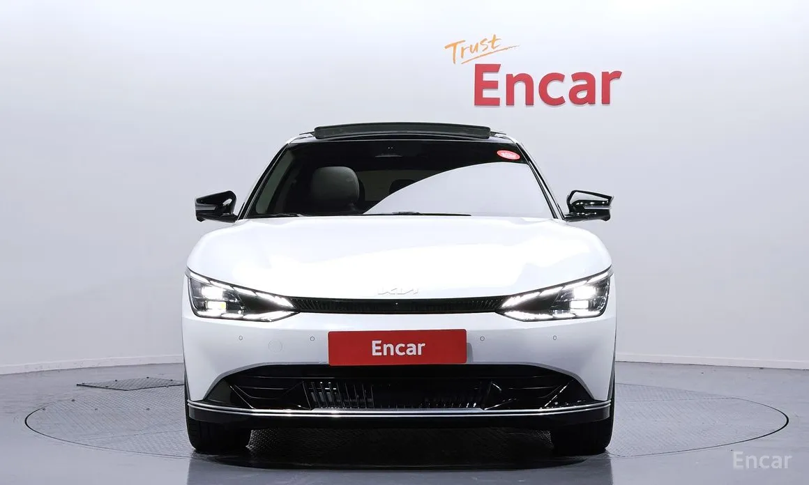 Фото 3 - Kia EV6