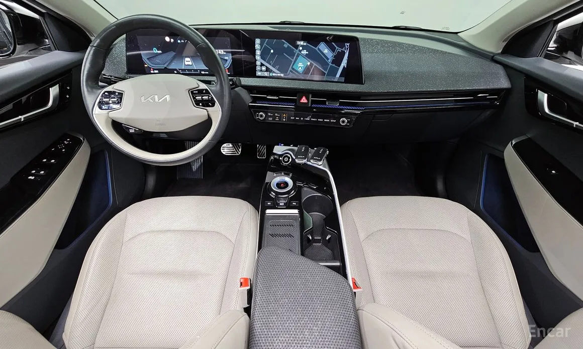 Фото 7 - Kia EV6