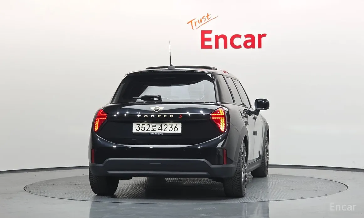 Фото 4 - Mini Cooper
