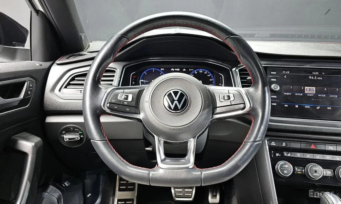 Фото 13 - Volkswagen T-Roc