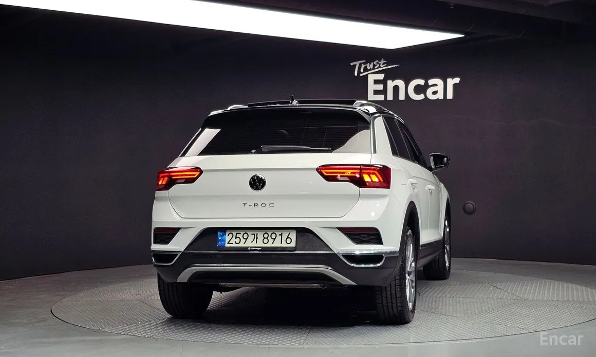 Фото 4 - Volkswagen T-Roc