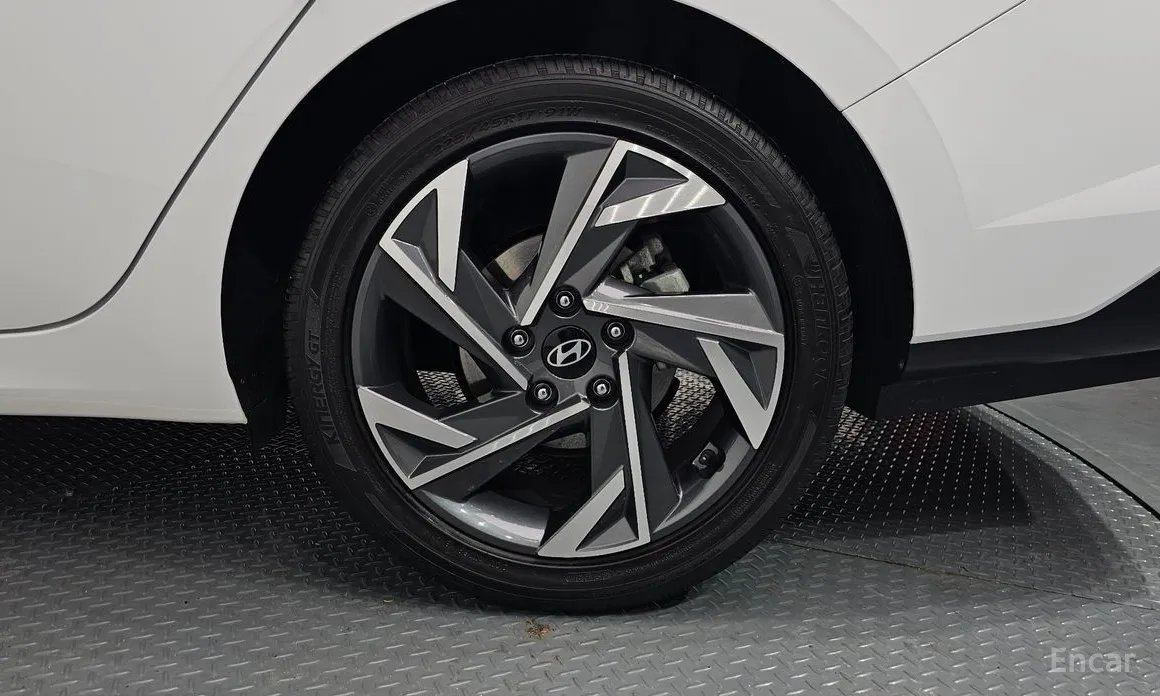 Фото 5 - Hyundai Avante