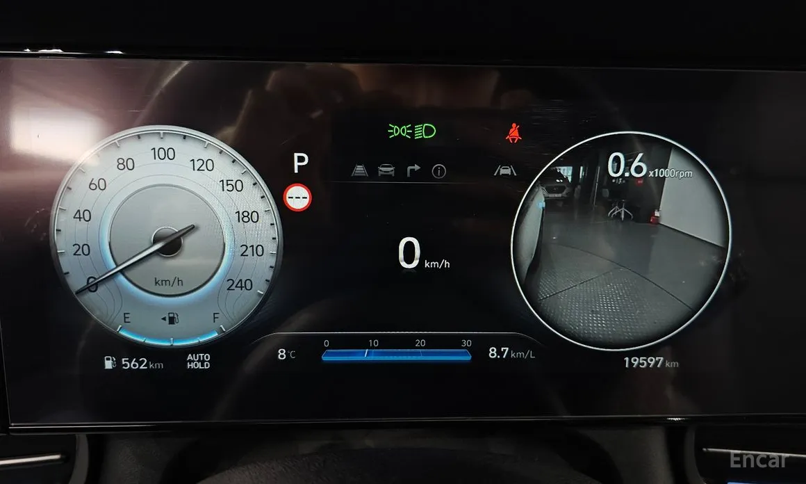 Фото 8 - Hyundai Avante