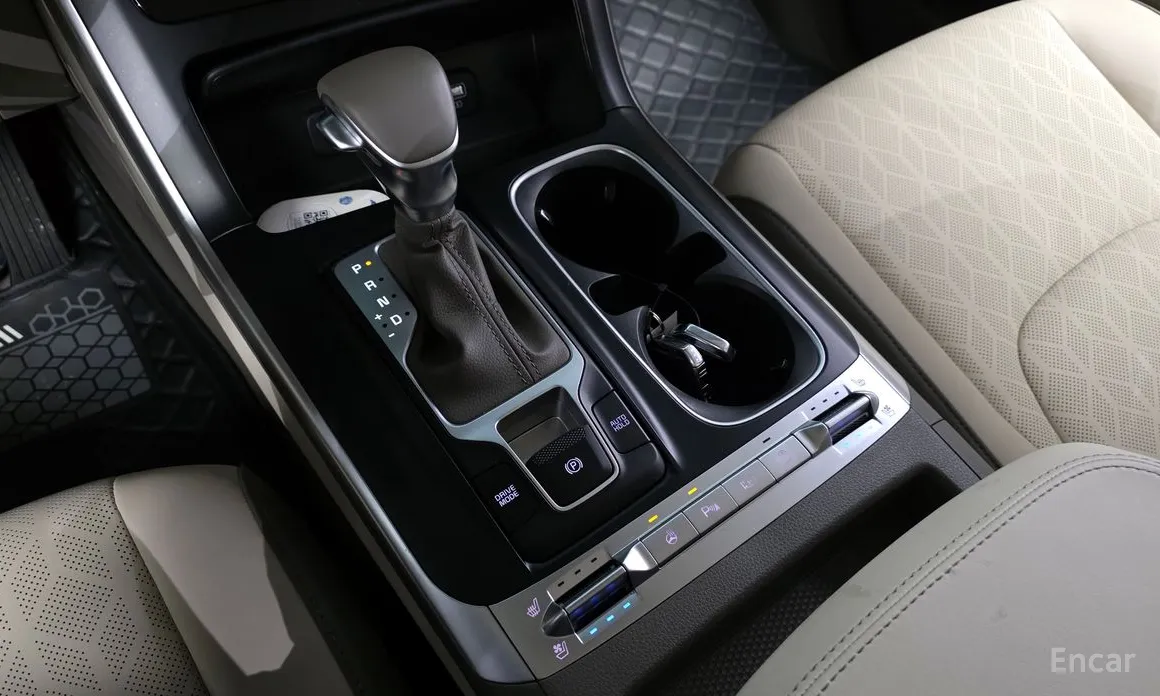 Фото 9 - Kia Carnival