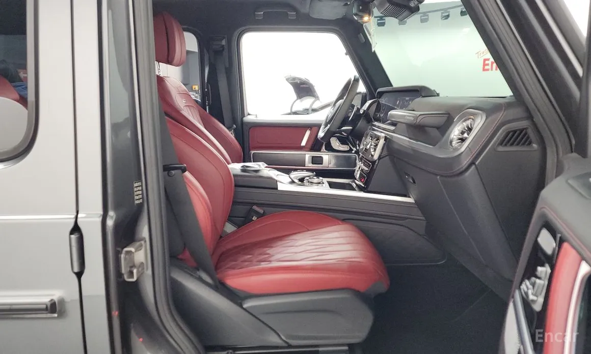 Фото 11 - Mercedes-Benz G-Class