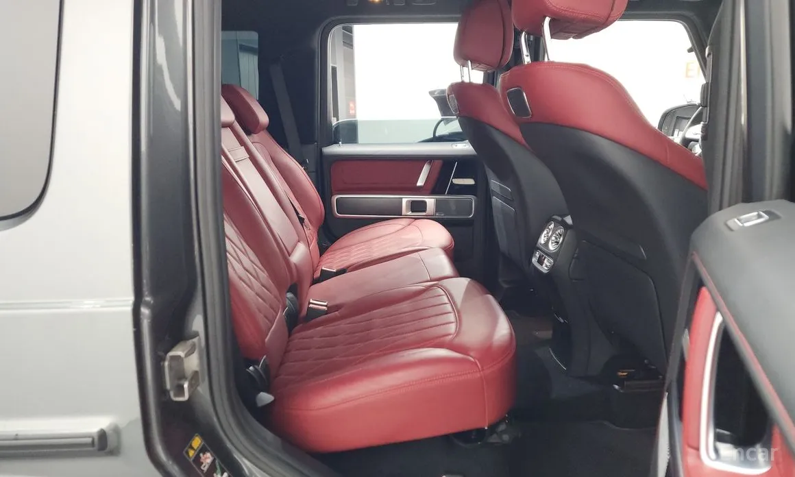 Фото 12 - Mercedes-Benz G-Class