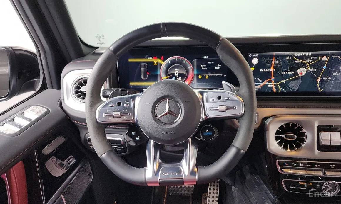 Фото 13 - Mercedes-Benz G-Class