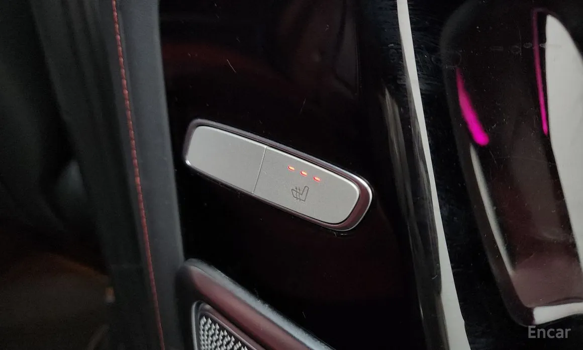 Фото 18 - Mercedes-Benz G-Class