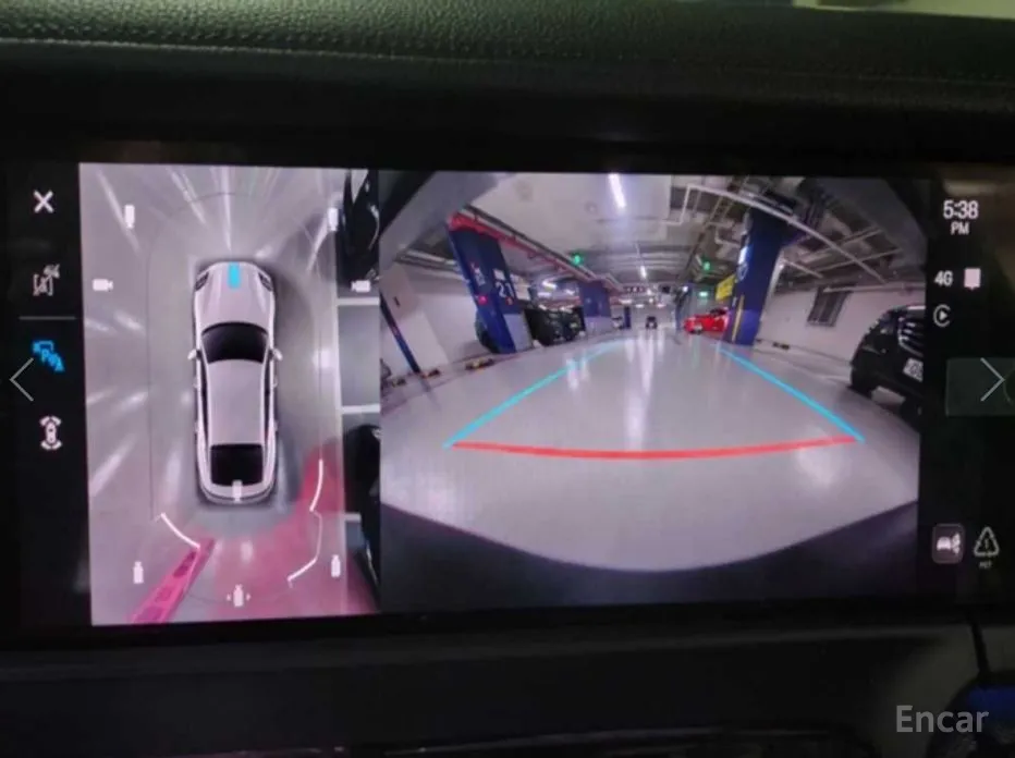 Фото 17 - Porsche Panamera