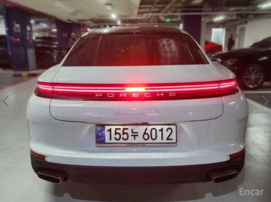 Фото 4 - Porsche Panamera