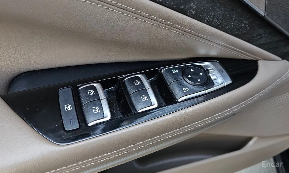 Фото 17 - Kia K8