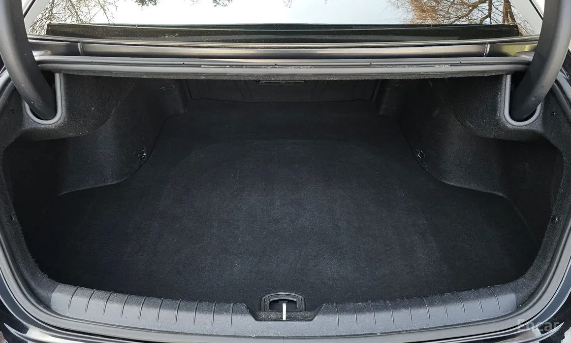 Фото 20 - Kia K8