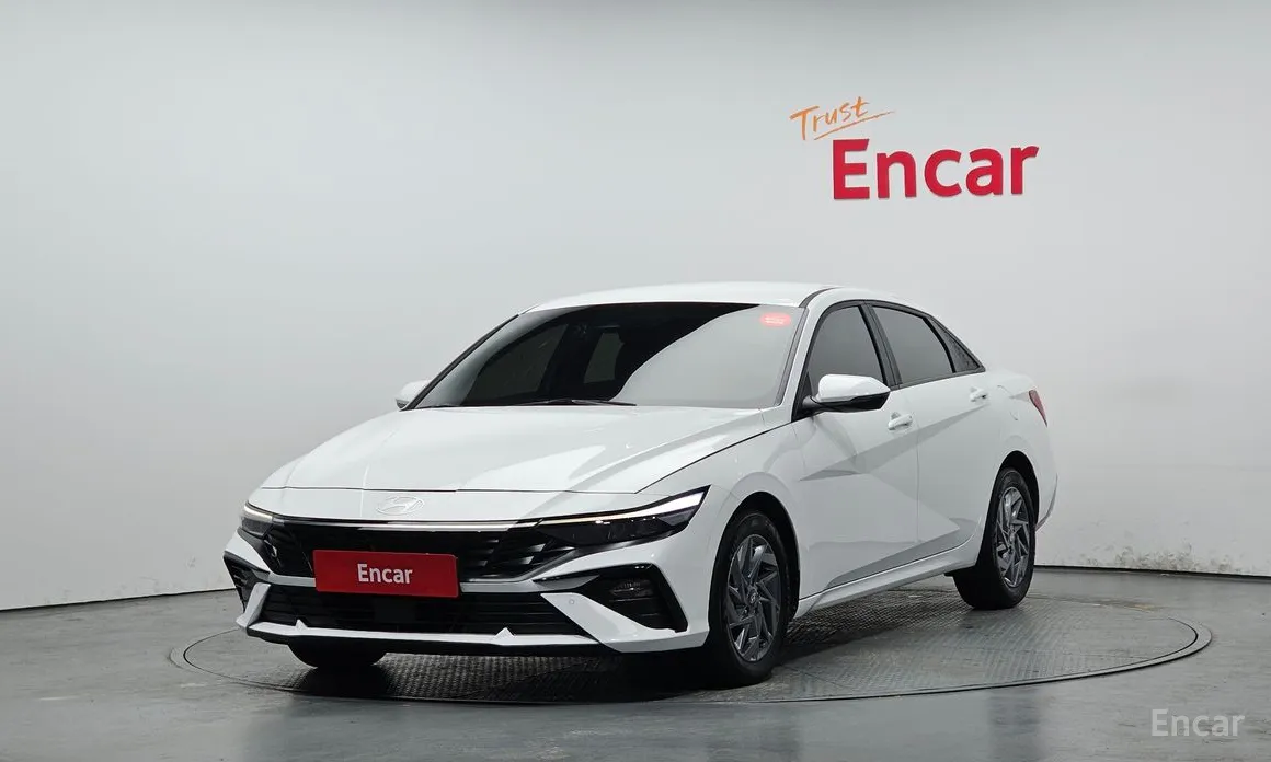 Фото 1 - Hyundai Avante