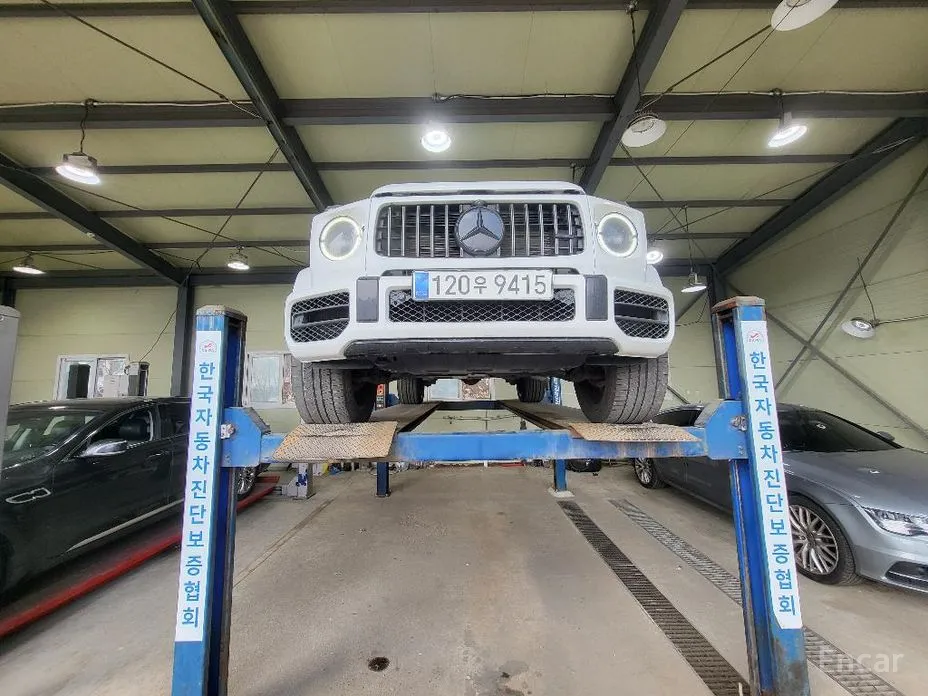 Фото 1 - Mercedes-Benz G-Class