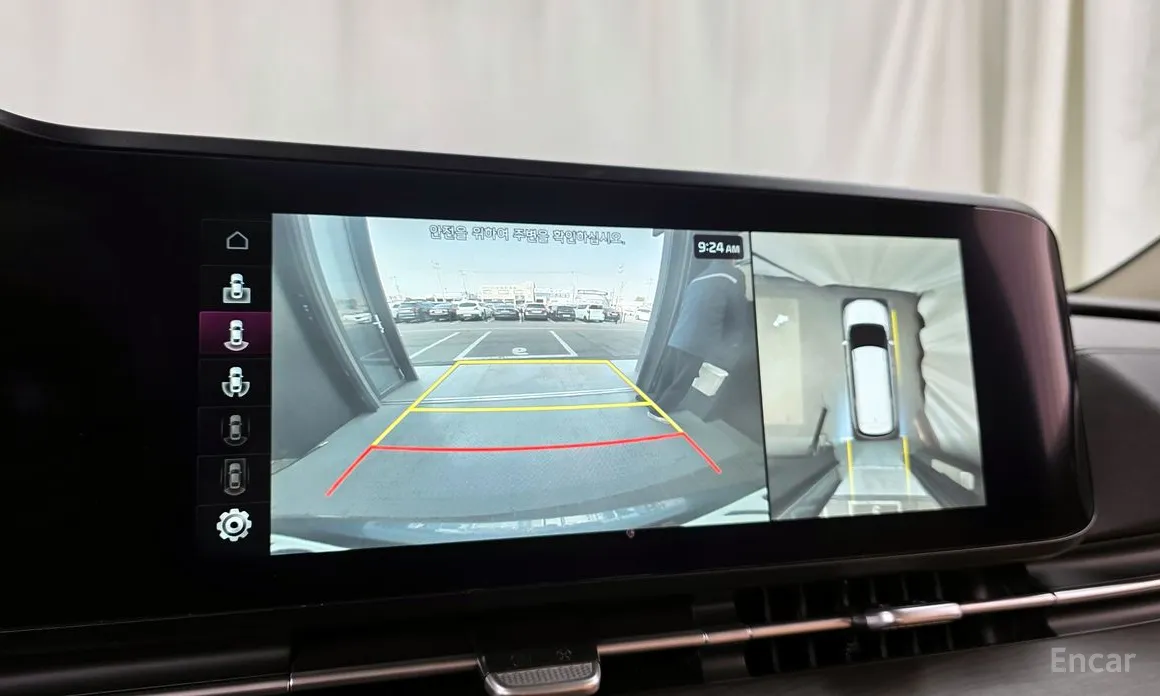 Photo 15 - Kia Carnival