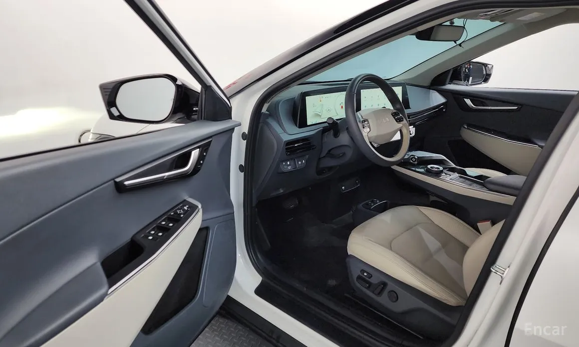 Фото 10 - Kia EV6