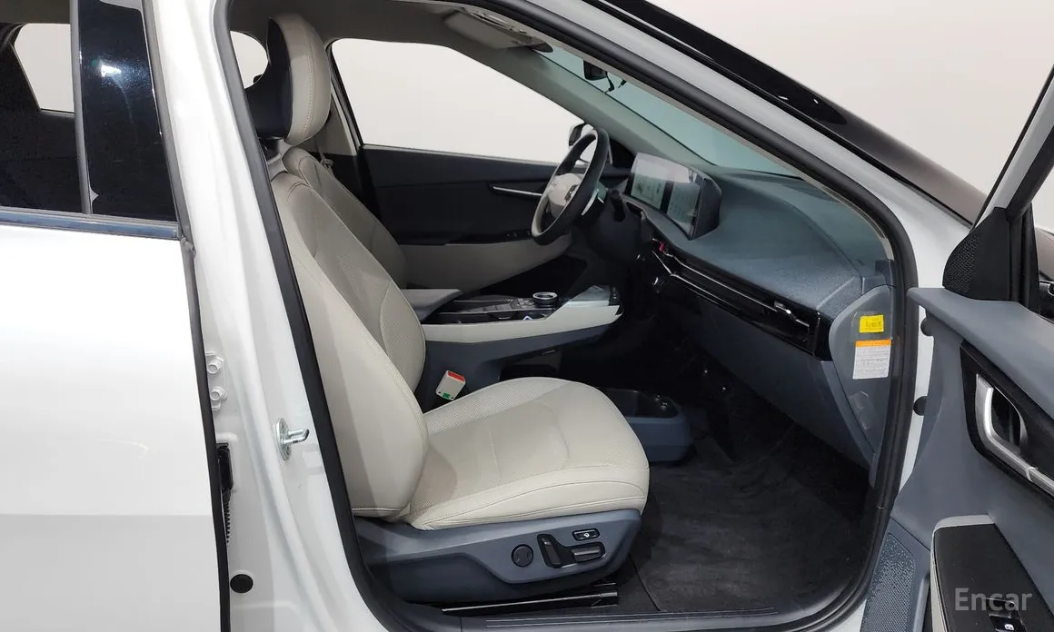 Фото 11 - Kia EV6