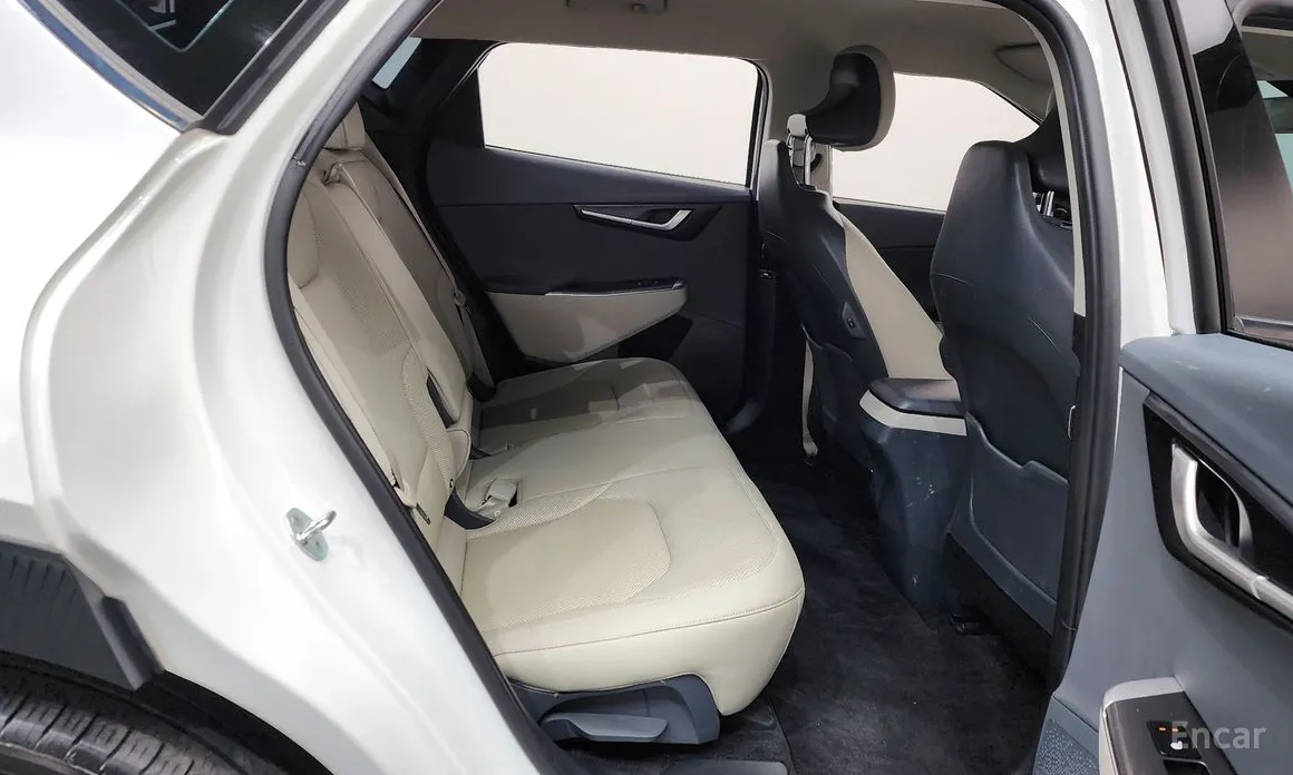 Фото 12 - Kia EV6